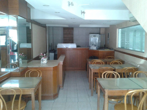 Imagen 10 de 15 de Local En Venta. 71 M2 Cub