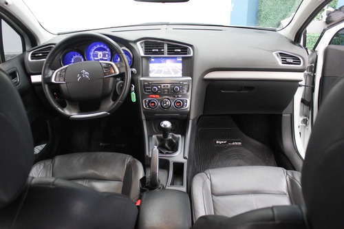 Imagen 7 de 11 de Citroen C 4 Lounge 2.0 I Tendance Pk 2015 La Plata 093