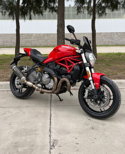 Ducati Monster 821