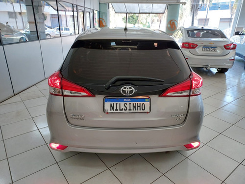 Toyota Yaris 1.3 16V FLEX XL MULTIDRIVE