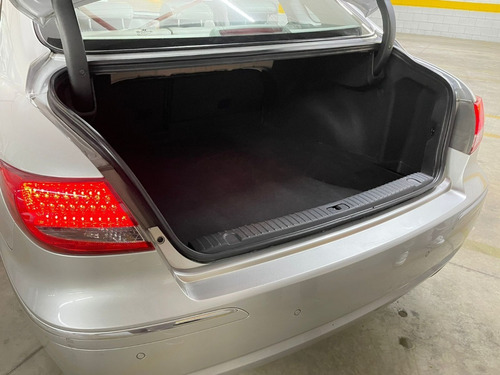 Imagem 24 de 25 de Hyundai Azera Gls