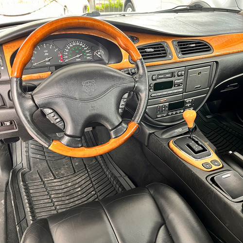 Jaguar X Type 2001 V6