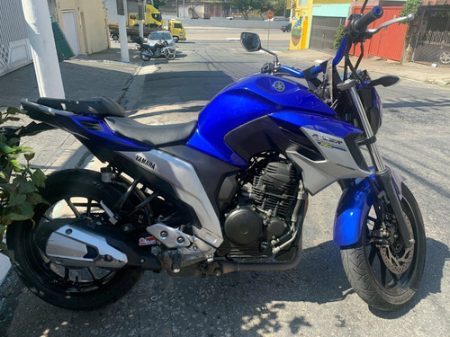 Imagem 3 de 13 de Yamaha Fazer 250 Abs - Fz25