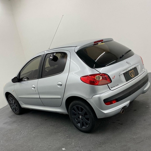Imagem 5 de 8 de Peugeot 207 Sw Xr Sport 1.4 Flex 8v 5p 2011/2011