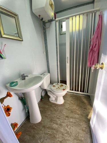 Imagen 8 de 13 de Vendo Terreno Con Casa Contenedor De Isopanel