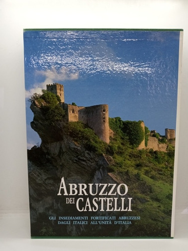 Castillo De Abruzzo - Giuseppe Chiariza - Italiano 