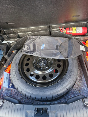Ford Escape 2.5 Titanium Hybrid At