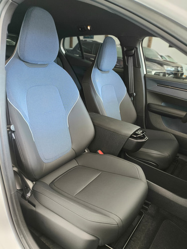 Volvo EX30 0.0 Core (Single) 5P Eléctrico