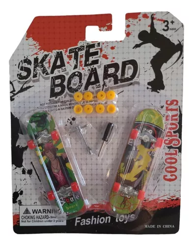 Cartela Skate Park 2 Skates de Dedo e acessórios - DMT6687 - Dm