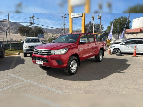 Toyota Hilux 4x4 2.8 D Sr Mt