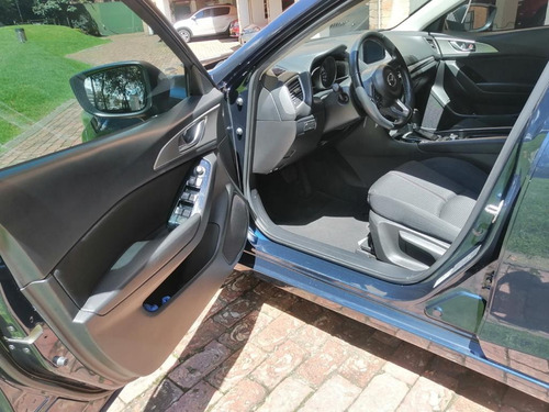 Mazda 3 Touring 2018 Azul Petroleo
