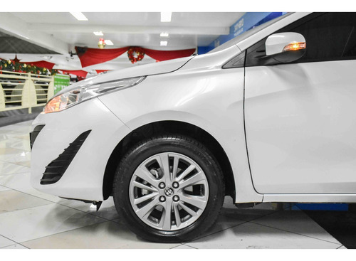 Toyota Yaris 1.5 16V FLEX XL PLUS CONNECT MULTIDRIVE