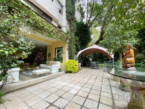 Imagen 18 de 30 de Vive Como En Una Gran Casa Con Jardín Propio De 700m2