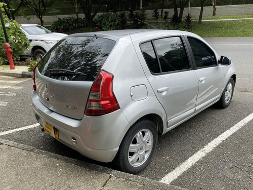 Renault Sandero 1.6 Dynamique Automatico