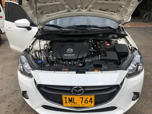 Mazda 2 1.5 Touring