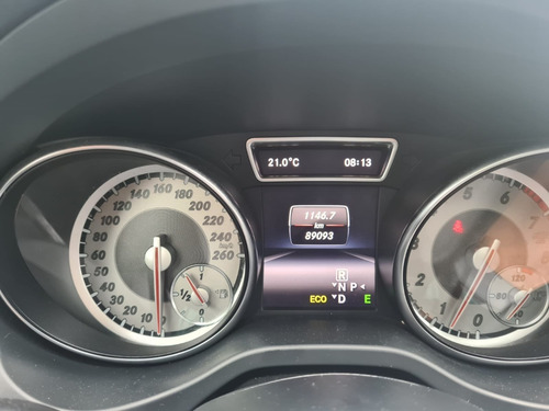 Imagen 12 de 20 de Mercedes Benz Cla 200 Amg Coupé 2014