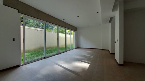 Se Vende Apartamento Proyecto Primario 117+26m2 Lomas De Las Mercedes