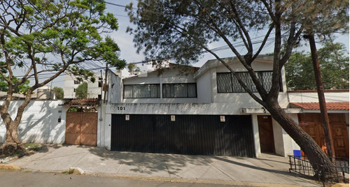 Casa En C. Toltecas 105, Ajusco, Coyoacán, Cdmx. Cerca De Ciudad Universitaria. 