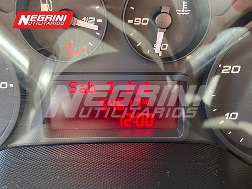 Imagem 4 de 15 de Iveco Daily 35150 3.0 Turbo Carroceira 2020 C/54.608 Km