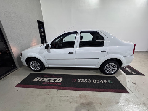Renault Logan 1.0 AUTHENTIQUE 16V FLEX 4P MANUAL