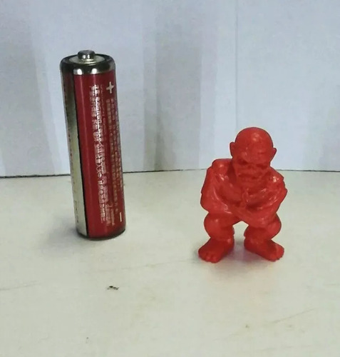 Eddie Killers & Pieces Of Mind Iron Maiden Muscle Super 7 (Usado)