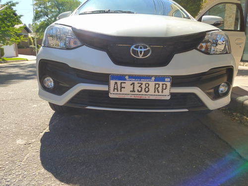 Imagen 3 de 15 de Toyota Etios Xls At