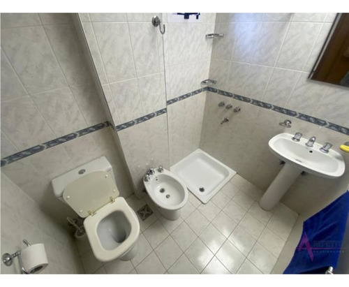Departamento A La Venta En Castelar Centro