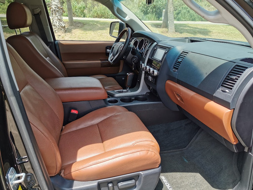 Imagen 12 de 15 de Toyota Sequoia 2017 Platinum