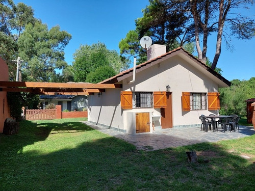 Imagen 5 de 24 de Chalet Valeria Del Mar Parque 800 M2 3 Ambs Cable Wifi.
