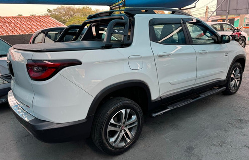 Fiat Toro 2.0 Freedom 4x4 Aut. 4p