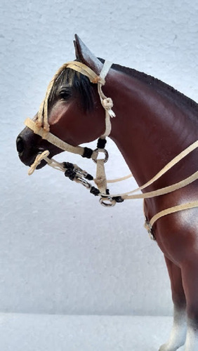 Miniatura Cavalo Quarto De Milha Resina Encilhado