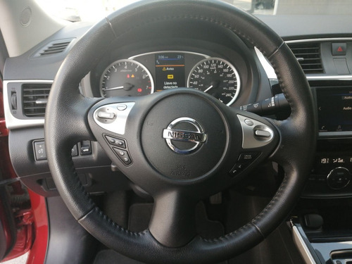 Imagen 13 de 15 de Nissan Sentra Exclusive 2019
