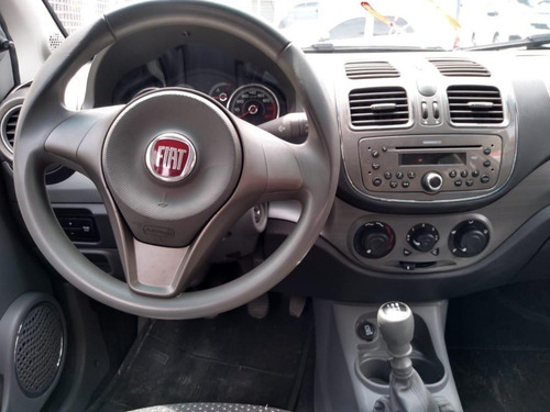Fiat Grand Siena 2013 1.6 16v Essence Flex 4p