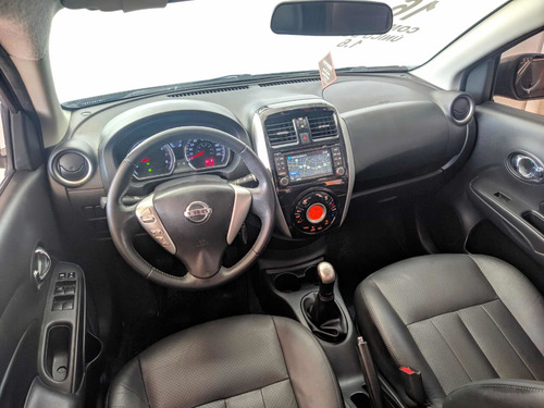 Nissan Versa 2016 1.6 16v Sl Unique 4p