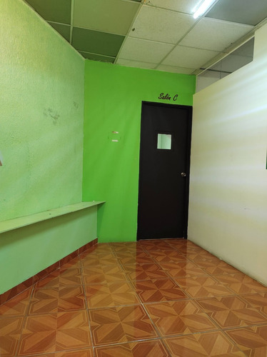 Imagen 11 de 14 de Piso En Renta Ideal Para Oficinas, Consultorios O Escuela °