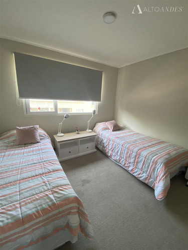 Casa En Venta De 3 Dorm. En La Florida