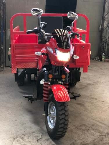Imagen 8 de 15 de Motos De Carga Bencineras / Triciclos Bencineros