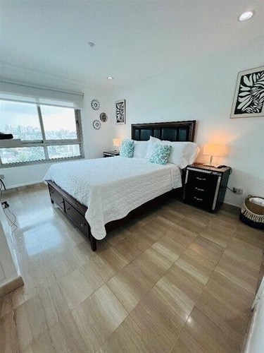 Apartamento En Venta Y Alquiler En El Malecon De 1 Habitacion 2 Parqueos