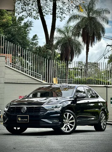 Volkswagen Jetta 1.4 Tsi R-line