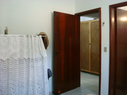 Ampla Resid. 3 Dorm. Sendo Uma Suíte Em Condomínio Fechado - Ubatuba L. Norte Sp - Rod. Oswaldo Cruz 4758,