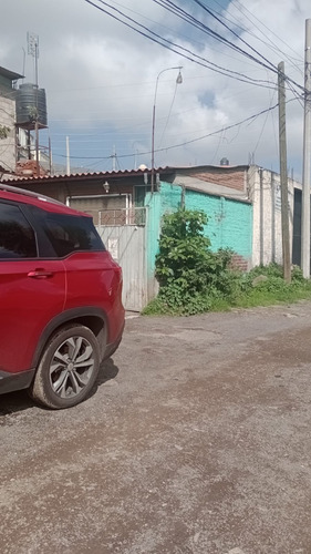 Terreno En Venta Con Una Pequeña Construccion 842m2, Col. Ampliación Emiliano Zapata, Iztapalapa.