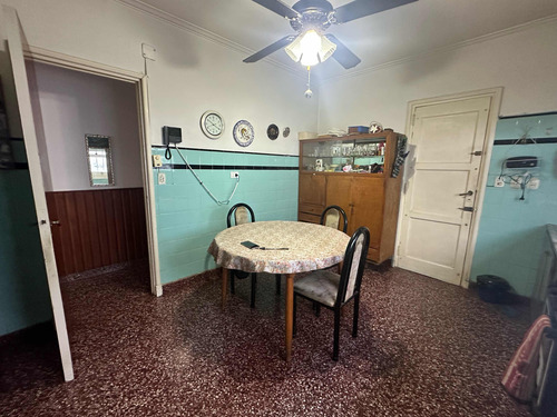 Se Vende Chalet 3 Amb C/parque, Quincho Y Garage