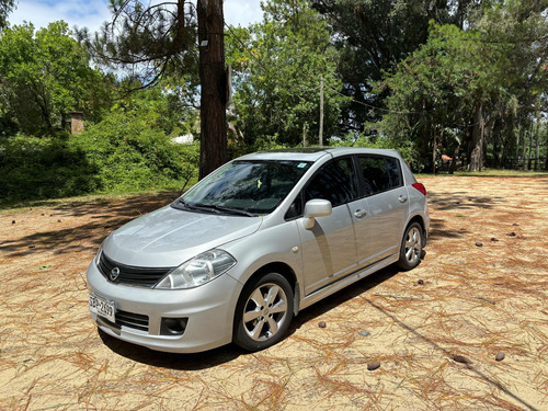 Nissan Tiida Hb Extra Full Manual