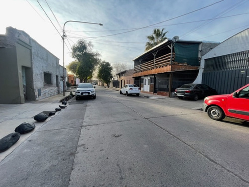 Galpon En Venta Dorrego, Guaymallén, Mendoza.