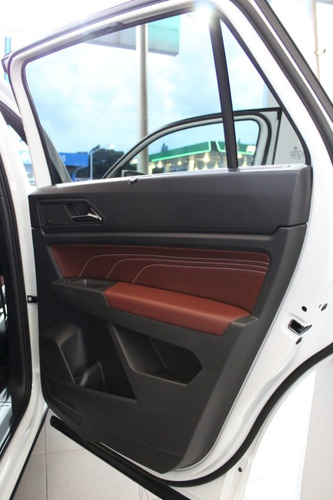 Imagen 11 de 13 de Volkswagen Cross Sport R-line