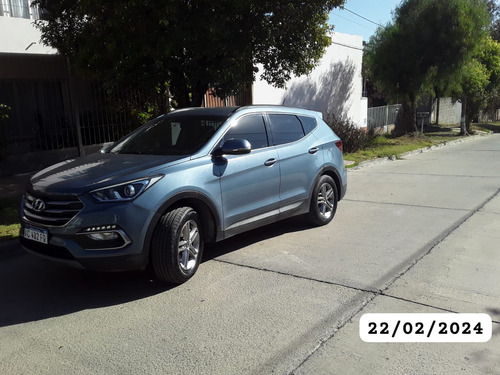 Hyundai Santa Fe 2.4 MT 2W 7 A