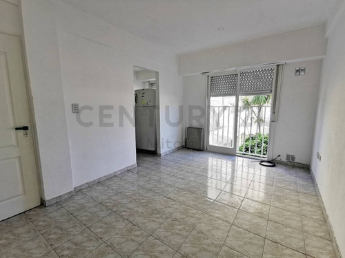 Imagen 3 de 16 de Departamento De 2 Dormitorios En Venta