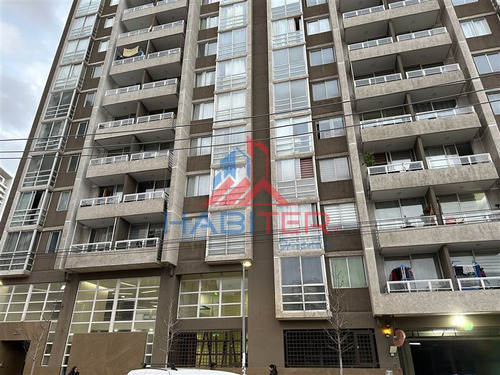 Departamento En Venta De 1 Dorm. En Estación Central