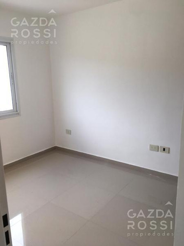 Excelente Dúplex En Venta En Canning, A Metros Del Shopping Las Toscas.
