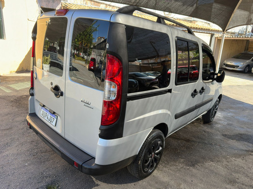 Fiat Doblo 1.8 16v Essence 7l Flex 5p